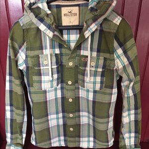 Men’s Hollister hooded button down shirt